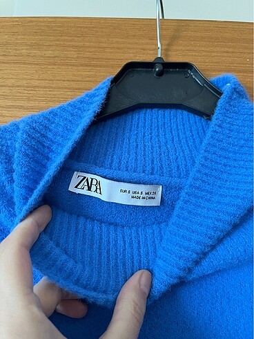 Zara Zara crop kazak