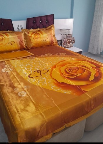 Parlak Sarı Baskılı Yatak Örtüsü Takimi - Görsel 2