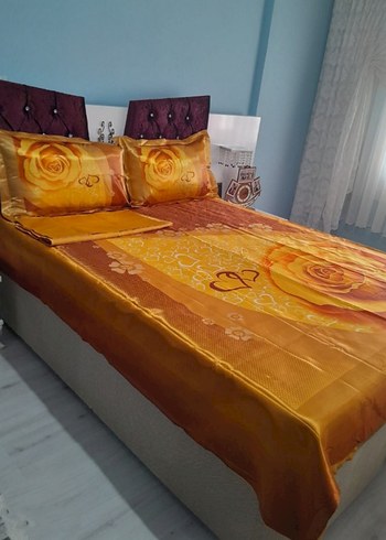 Parlak Sarı Baskılı Yatak Örtüsü Takimi - Görsel 3