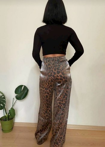 Kadın Leopar Desenli Bol Kesim Kumaş Pantolon - Görsel 8
