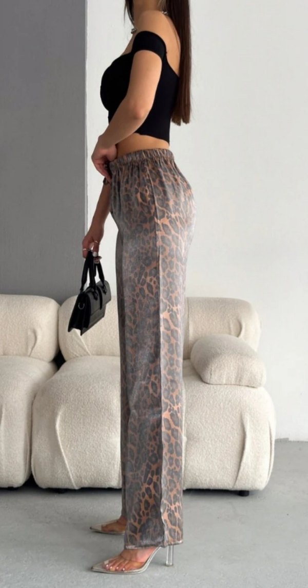 Kadın Leopar Desenli Bol Kesim Kumaş Pantolon - Görsel 4