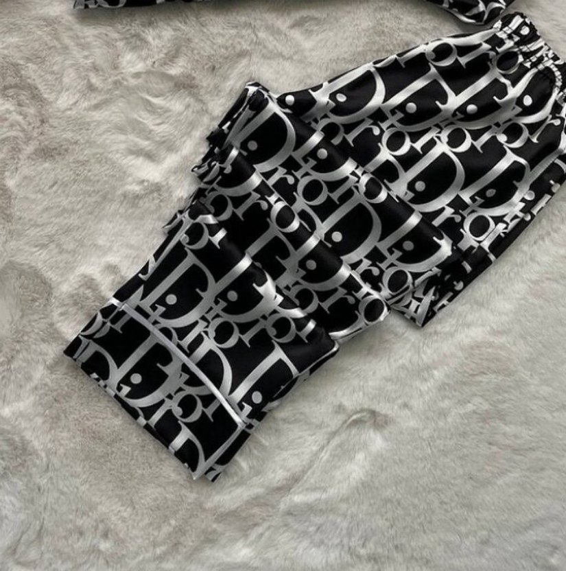 SATEN PİJAMA ALTİ. DİOR  L40 Beden - Görsel 3