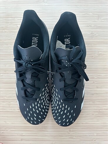 Adidas predator krampon