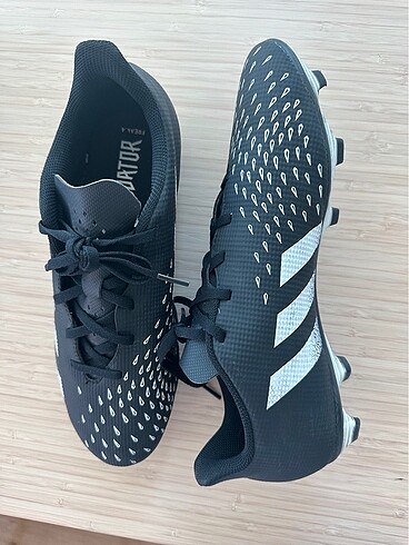 43 Beden Adidas predator krampon