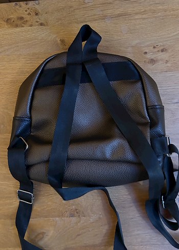 Sırt Çantası - Görsel 3