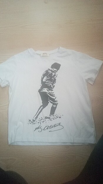 4 5 yaş Atatürk baskılı cocuk thsırt - Görsel 3