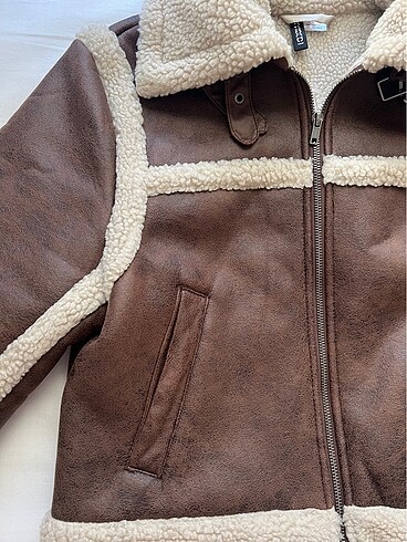 H&M Deri mont