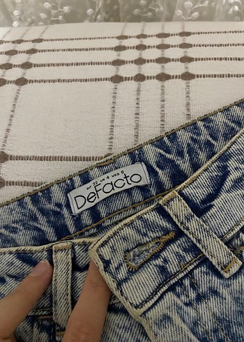 Defacto Kadın Kot Pantolon Midi Boy Yırtık Detaylı