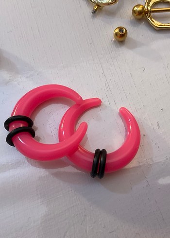 Kulak tünelleri ve nipple piercing - Görsel 2