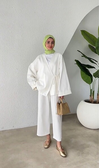Moda aksa kimono takım tesettür