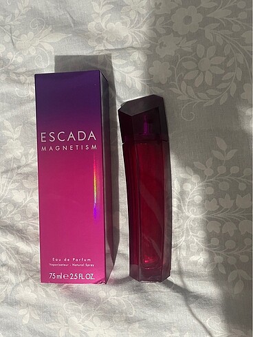 ESCADA MAGNETISM ORİJİNAL PARFÜM