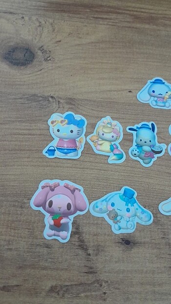  Beden 10 adet sanrio sticker