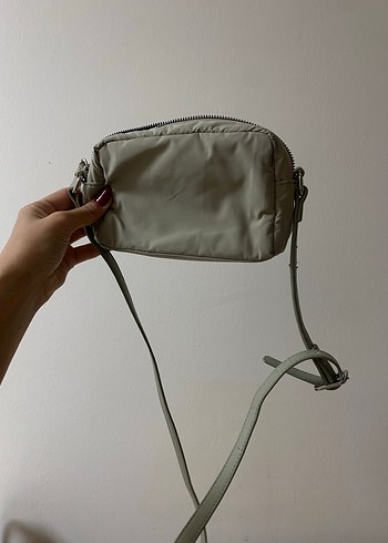 Pull and Bear çapraz çanta - Görsel 2