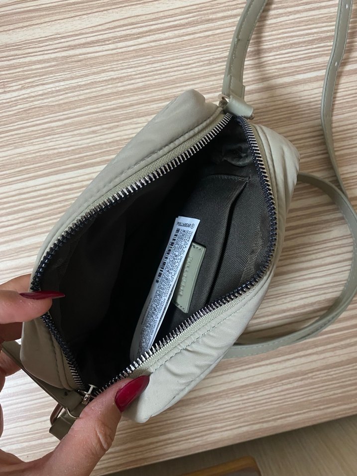 Pull and Bear çapraz çanta - Görsel 3