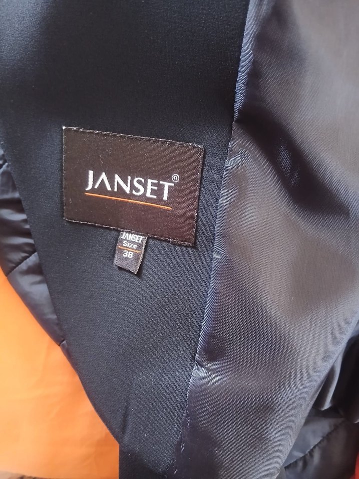 Düğmeli Narçiçeği-Lacivert Uzun Elbise ve Koyu Ceket - Görsel 2