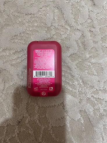  Beden NYX BUTTERMELT ALLIK