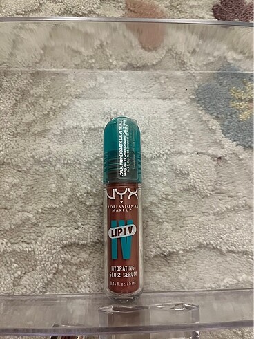 nyx gloss