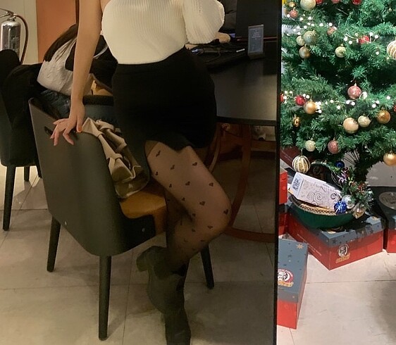 Siyah Yirtmacli Etek