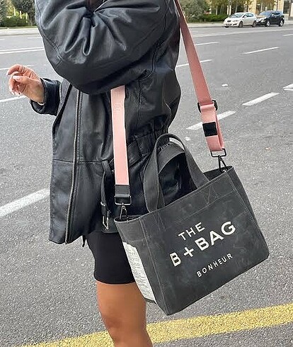 The b bag bonheur