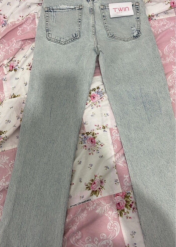 Önü taşlı pantolon - Görsel 2