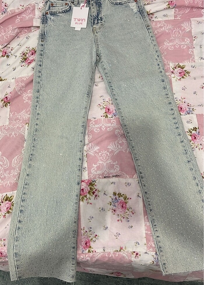 Önü taşlı pantolon - Görsel 3