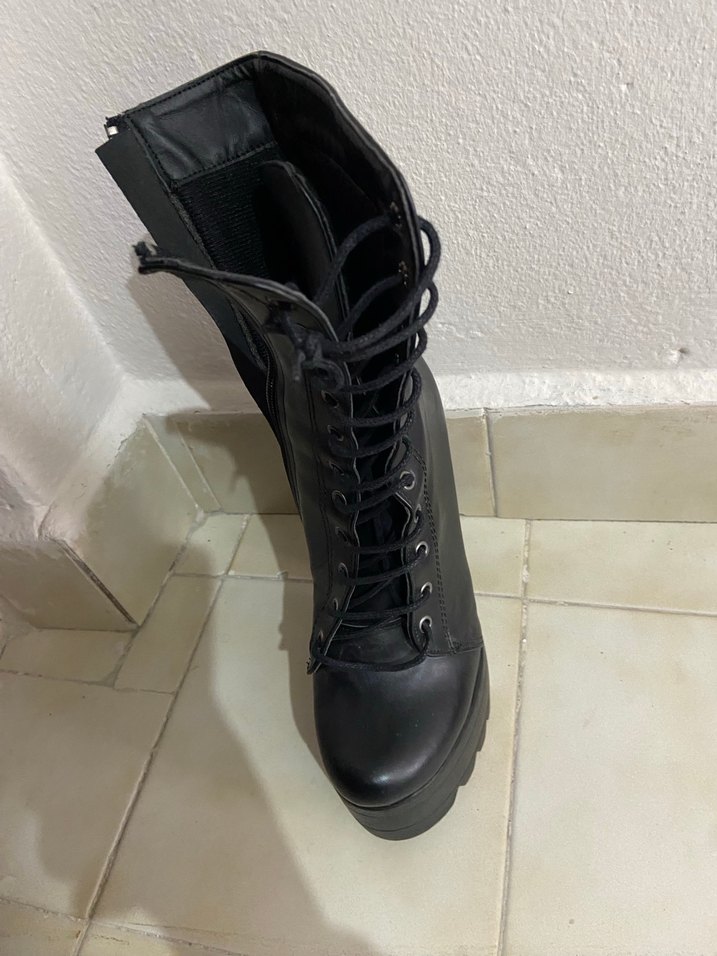 Kadın Siyah Deri Gotik Platform Topuklu Bot - Görsel 2