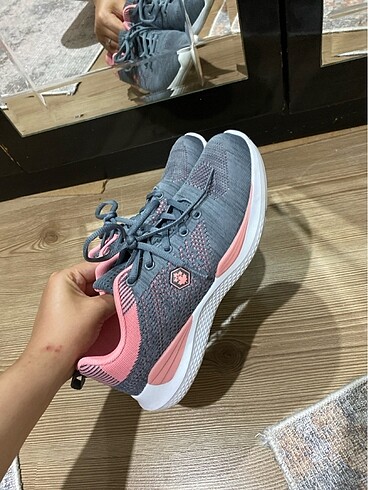 37 Beden gri Renk Spor Ayakkabı