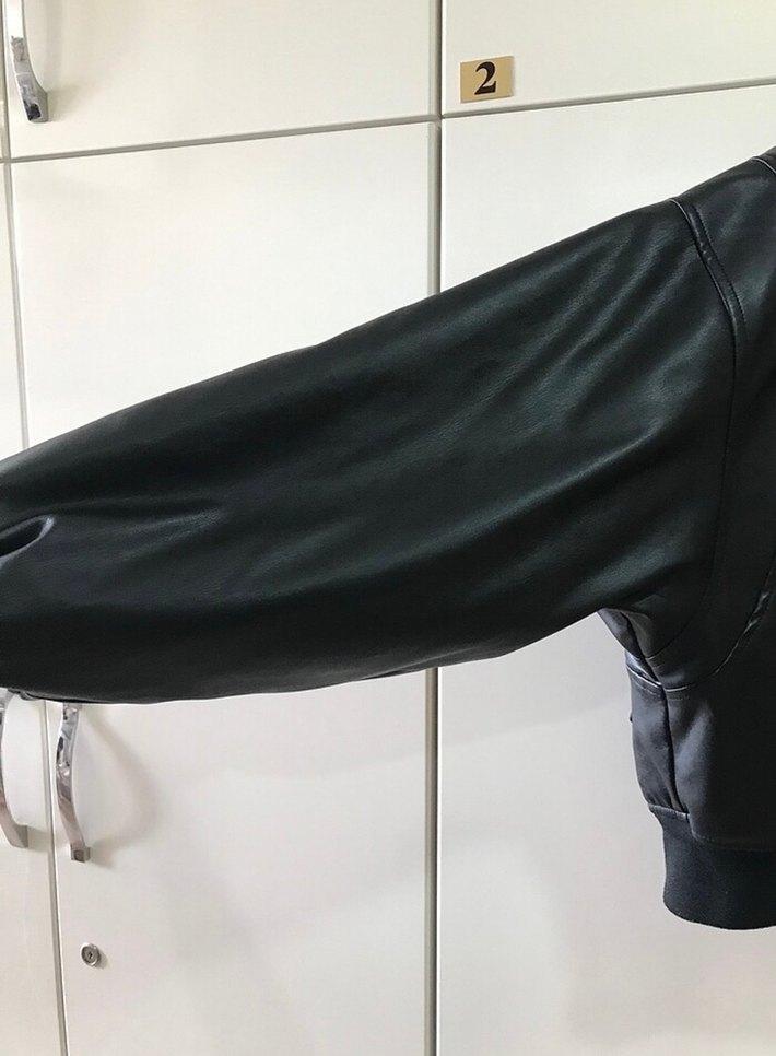 kadın pull bear deri ceket - Görsel 3