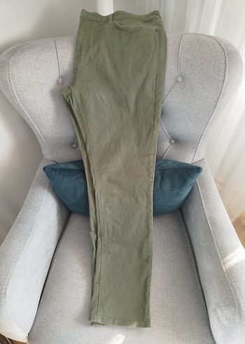 Haki Kumaş Pantolon, Kemerli, Normal Boy - Görsel 2