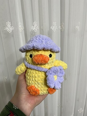 Diğer Amigurumi şapkalı ördek