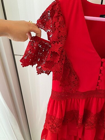 Trendyol & Milla Trendyol milla kırmızı güpürlü elbise