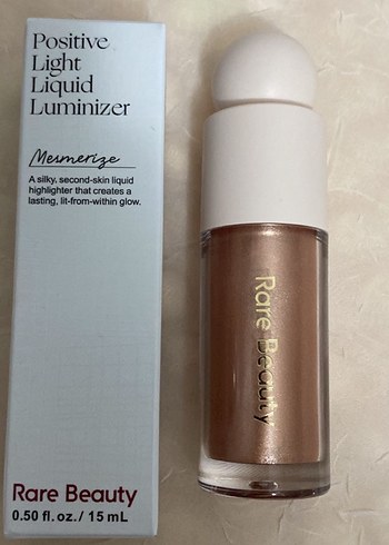 Rare Beauty highlighter