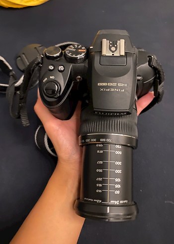 Fujifilm Dijital Kamera Sarı Askılı - Görsel 3