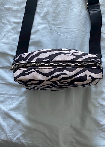 Bershka Çanta - Görsel 3