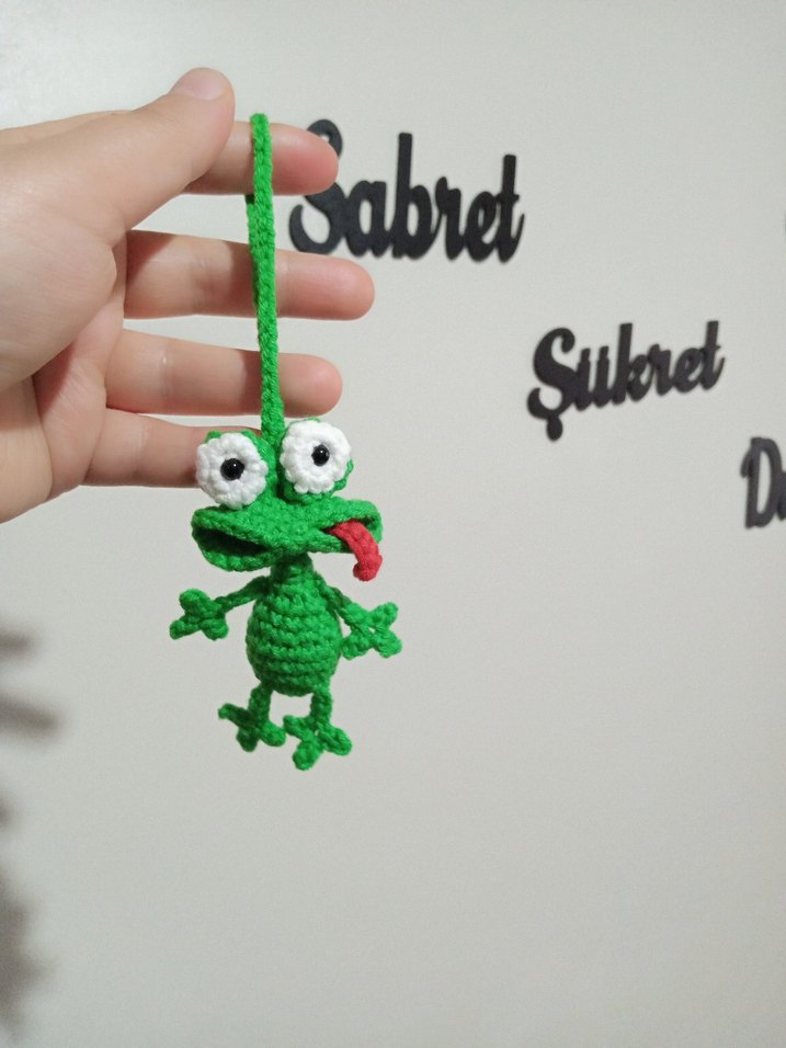 Renkli Püsküllü Yeşil Kurbağa Anahtarlık - Görsel 2