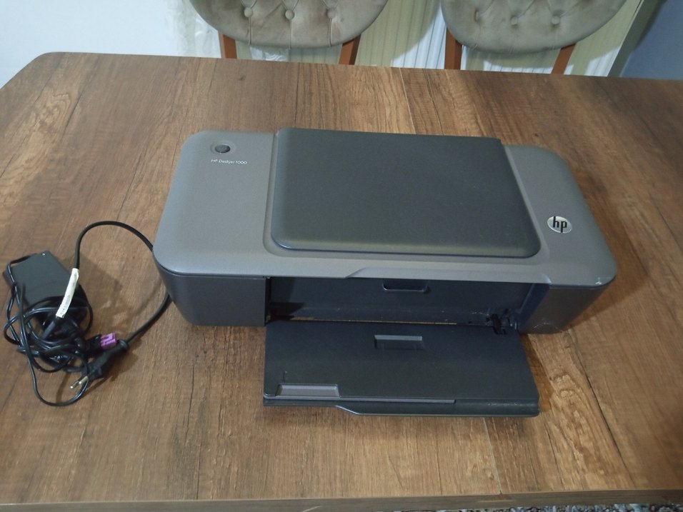 HP DeskJet 1000 Gri Yazıcı - Görsel 2