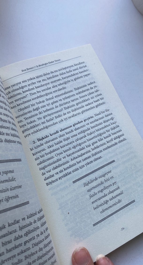 İz Bıraktığın Kadar Varsın - Esra Ezmeci - Görsel 2