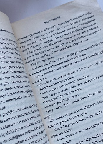 Sevgi Denizi - Betsy Tobin Roman - Görsel 3