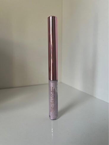 Revolution Revolution Simli Eyeliner