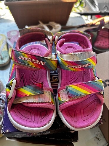 Skechers sandalet