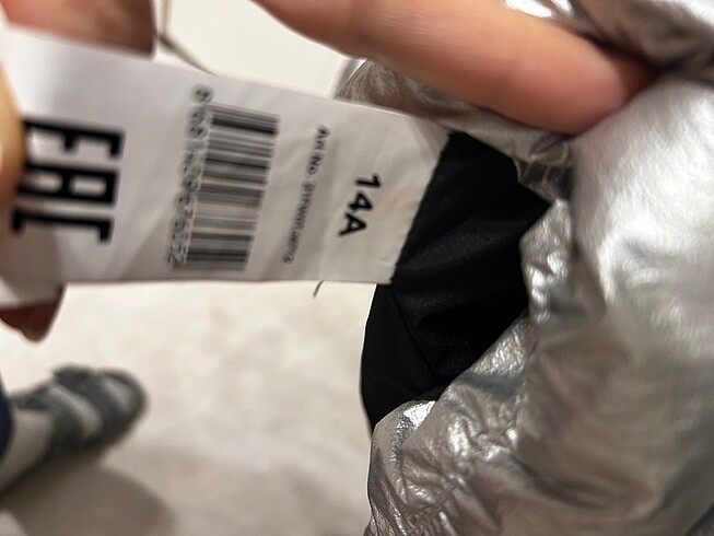 Tyess gümüş mont - Görsel 2