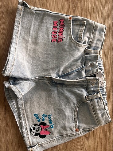 Zara disney jean şort