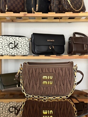 MIU KADIN ÇANTA