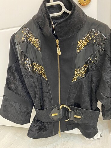 Zara mont kaban çok şık