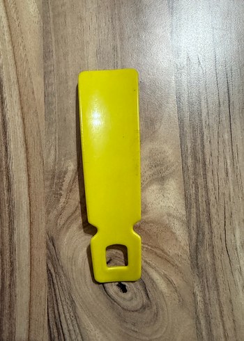 Sarı Plastik Ayakkabı Çekeceği - Görsel 2