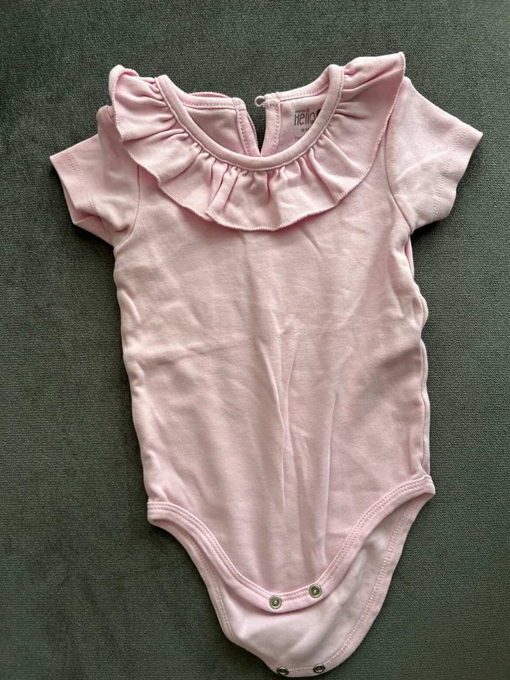 Pembe Fırfırlı Kolsuz Bebek Body - Görsel 2