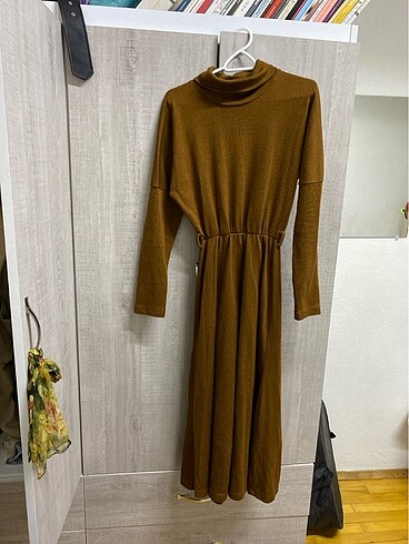 S-M Triko midi elbise