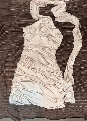 Love On Friday Blaire Gül Detaylı Mini Elbise - Görsel 3