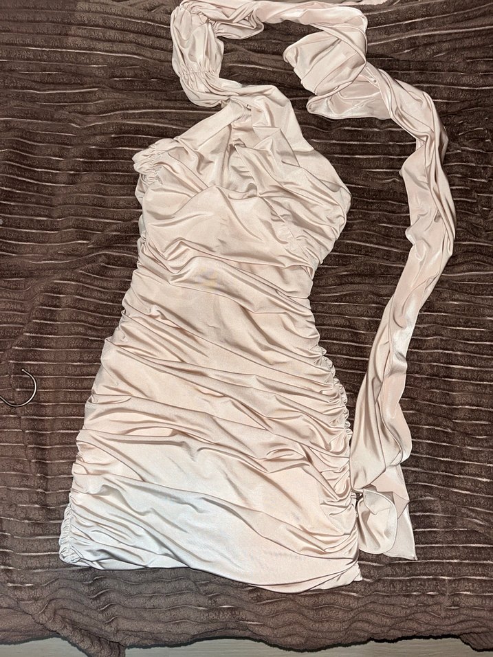 Love On Friday Blaire Gül Detaylı Mini Elbise - Görsel 3