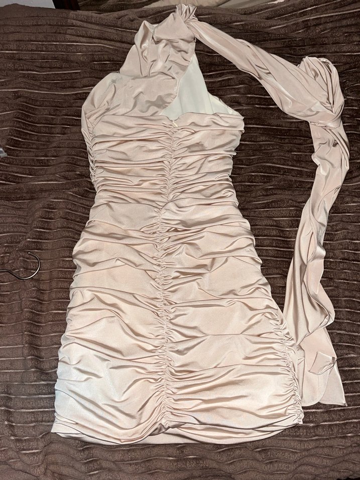 Love On Friday Blaire Gül Detaylı Mini Elbise - Görsel 4